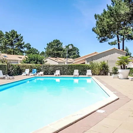 Holiday home Hameau De Talaris-19 By Interhome La Palmyre