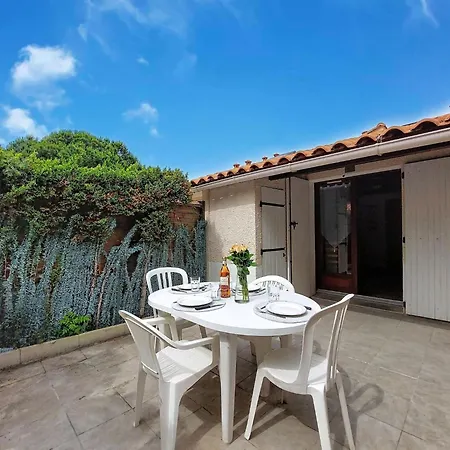 Holiday home Hameau De Talaris-19 By Interhome